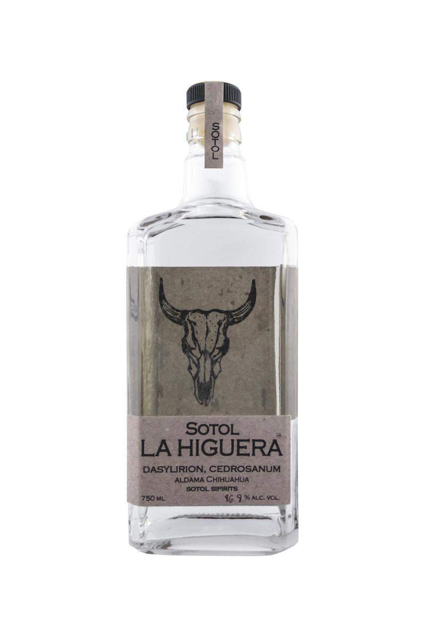 La Higuera Cedrosanum Sotol  (700 ml)