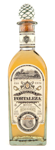 Tequila Añejo, Fortaleza  (700 mL)