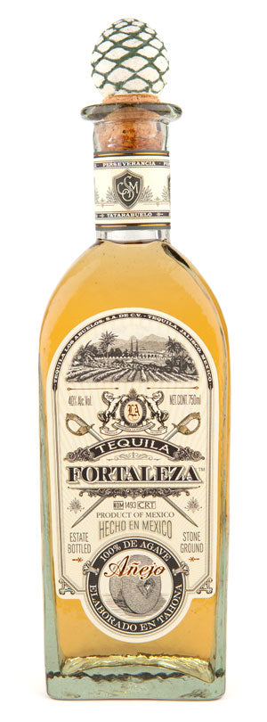 Tequila Añejo, Fortaleza  (700 mL)